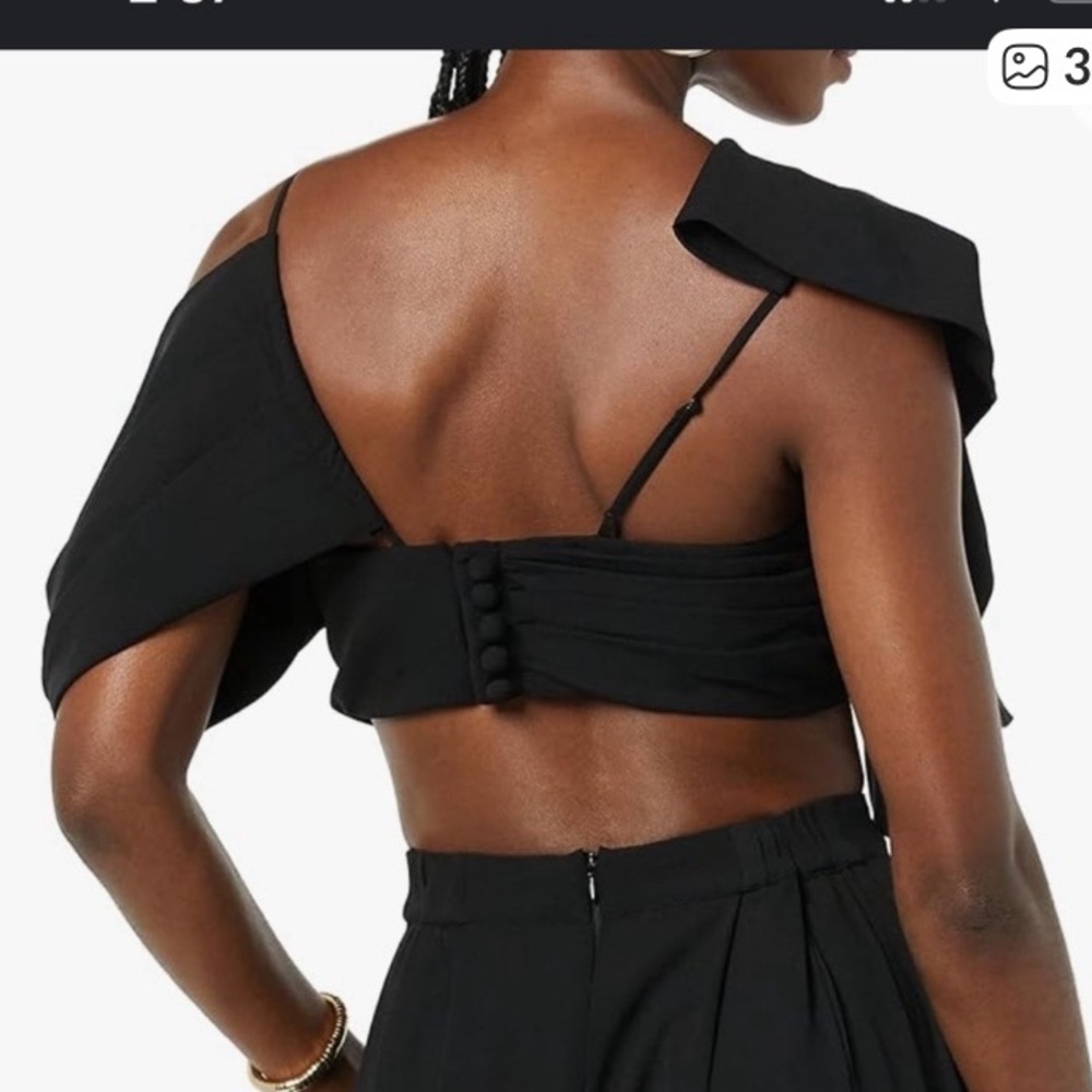 NWT Making The cut Black detailed cropped top size S ,M ,& L. - Picture 2 of 16
